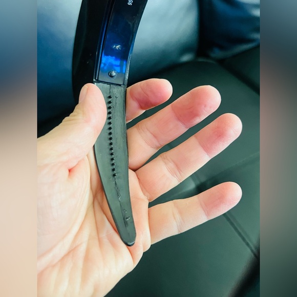 Minnie Mouse ear headband with a red and white polka dot bow. - Picture 3 of 7